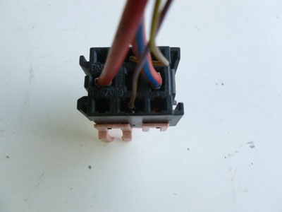 1997 BMW 528i E39 - Pink Relay Holder Connector w/ Pigtail 83670883